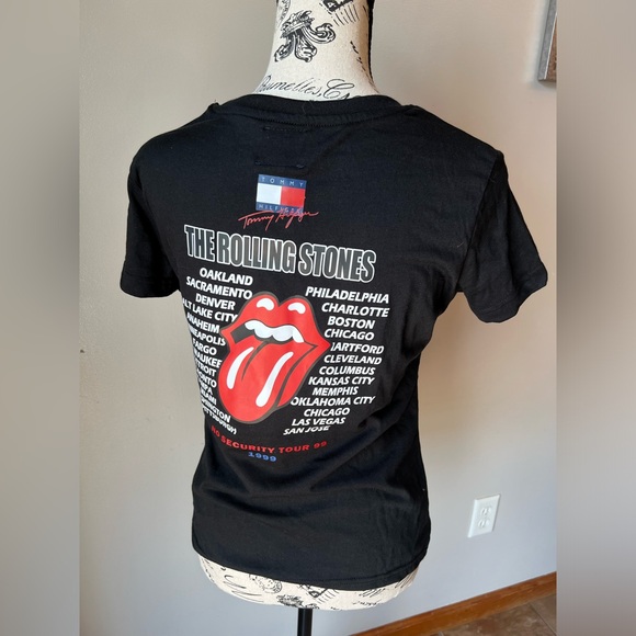 Sold out Tommy Jeans Rolling Stones collab T-shirt… - Picture 2 of 9